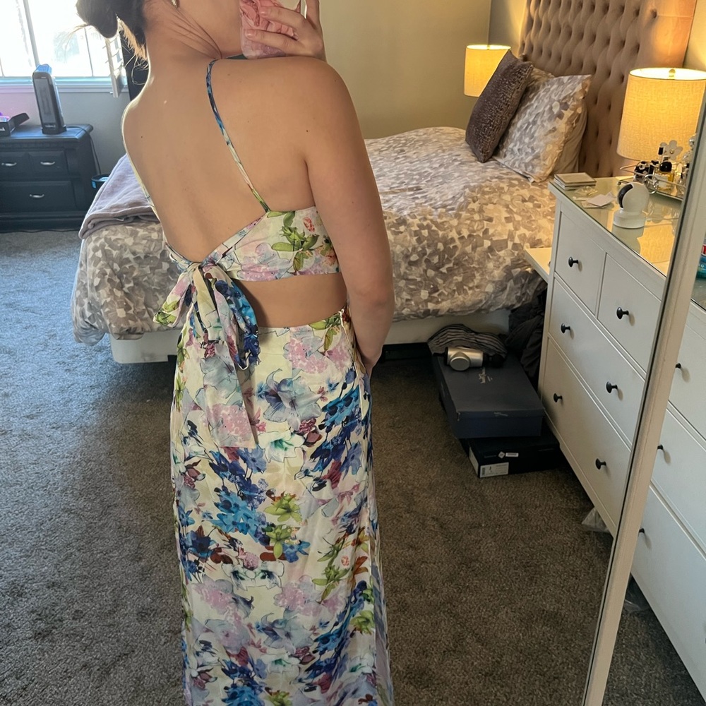 WORN ONCE - J.O.A. LOS ANGELES Floral Dress - Picture 6 of 13